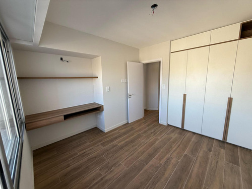 Venta Departamento De 120m² · 4 Ambientes 1 Cochera Amenities Barrio Lourdes, Distrito Centro