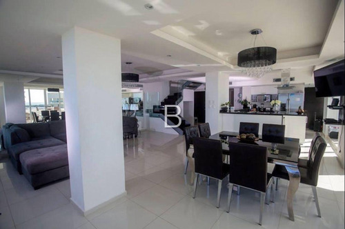 Penthouse Frente Al Mar En Venta En Cancún