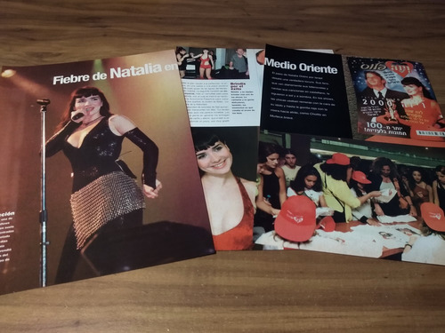 (u333) Natalia Oreiro * Clippings Revista 3 Pgs * 2000
