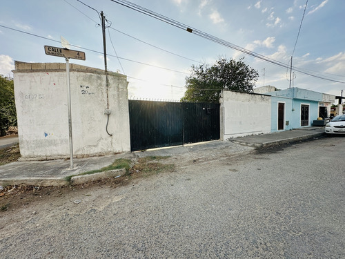 Salón De Eventos Con Departamento En Venta En Emilio Portes Gil