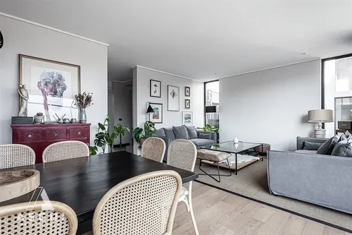 Casa En Venta De 4 Dorm. En Lo Barnechea