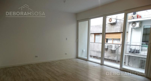 Imagen 10 de 25 de Monoambiente En Excelente Ubicación. | Parilla Y Laundry |