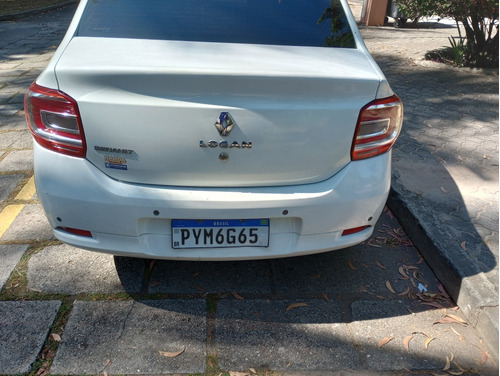 Renault Logan 1.6 Expression Hi-power Easy-r 4p