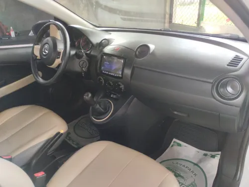 Mazda 2 1.5 15hm8