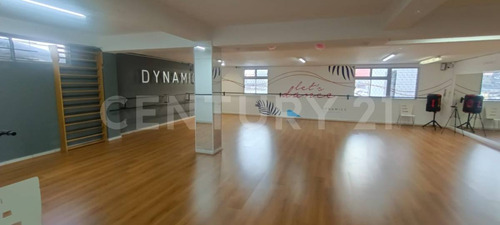Edificio En Venta En Ciudad Satélite, Naucalpan, Edo. Méx