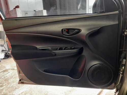 Imagem 5 de 10 de Sucata Toyota Yaris Xl 1.3 Automático