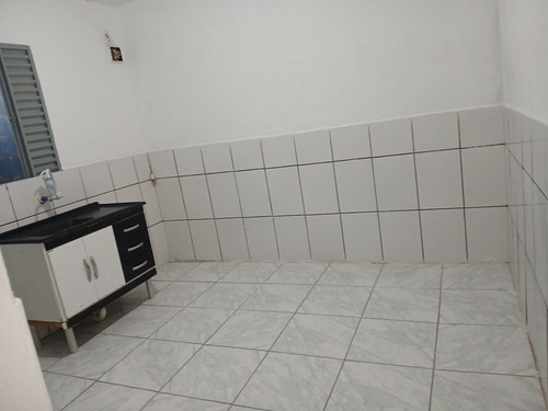 Vende-se Sobrado Com 2 Casas