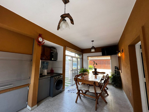 Casa En Venta 4 Amb. C/ Pileta Bº Don Cagiano Ituzaingo