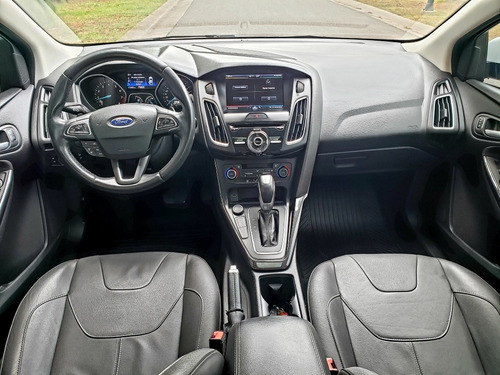 Ford Focus Iii 2.0 Sedan Titanium At6