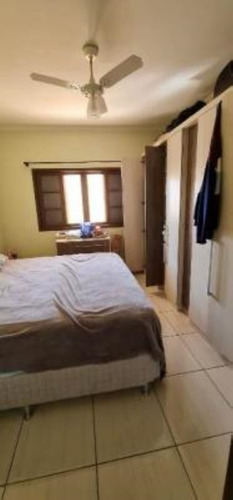 Imagem 21 de 26 de Casa No Bairro Balneário Gaivota, Em Itanhaém, Litoral Sul De São Paulo, Localizada No Lado Praia À 1.000 Metros Do Mar, Em Rua Calçada, Próximo À Escolas E Comércios Em Geral.