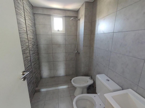Imagen 8 de 8 de Semipiso En Venta De 2 Ambientes Al Frente. Ultimos Disponibles!