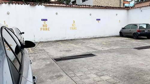 Imagen 6 de 14 de Venta. Edificio Comercial. Barrio Obrero