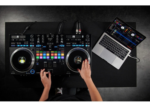 Controlador De 2 Canales Pioneer Dj Ddj-rev7 Jog Motorizados