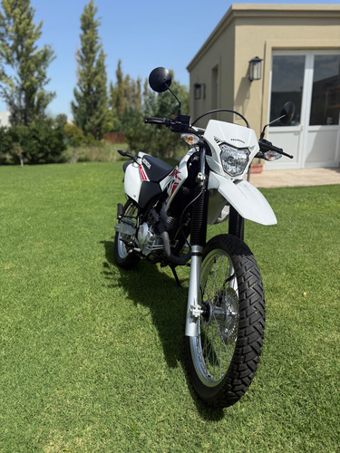 Honda Tormado 250 Línea Nueva - Única Mano - Solo 1000km