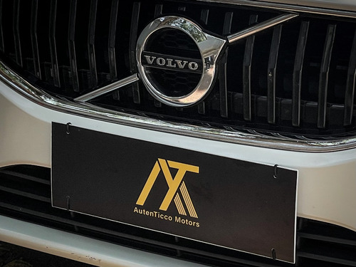 Volvo V40 2.0 T4 Kinetic Drive-e 5p