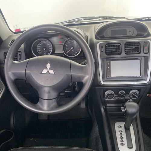Imagem 9 de 12 de Mitsubishi Pajero Tr4 2.0 4x4 16v 140cv Flex 4p Automático