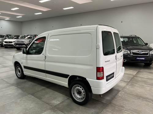 Imagem 2 de 13 de Peugeot Partner Furgão 1.6 16v (flex)