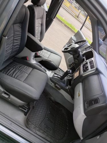 Imagen 13 de 14 de Mitsubishi Montero Sport Gls