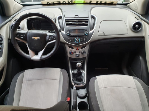 Imagen 5 de 7 de Chevrolet Tracker Ltz 1.8 2015