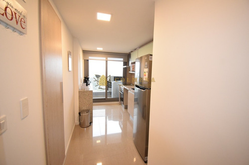 Encantador Departamento A Metros De Playa Mansa! Consulte- Ref: 3002