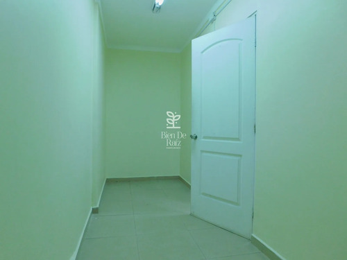 Amplio Local Comercial En Arriendo