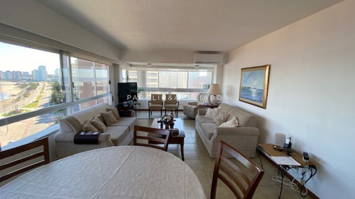 Apartamento Con Excelente Vista A Playa Mansa Y Brava - Consulte !!!!!!- Ref: 1698