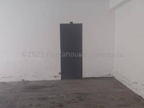Imagen 16 de 30 de Apartamento En Venta Este De Barquisimeto Lara Rah. 23-19604 //invierta Seguro Con Rentahouse//