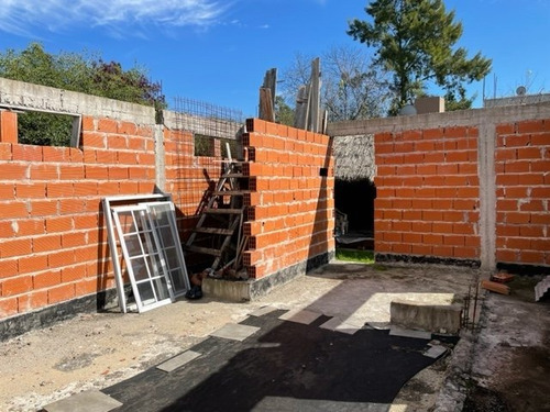 Imagen 12 de 24 de Casa Quinta En Barrio El Rodeo - Permuta Por Depto. En La Plata