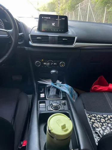 Mazda 3 2.0 Sport Touring
