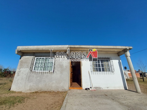 Imagen 2 de 19 de Venta En Block - Dos Casas 3 Amb. - Sobre Lote Propio.
