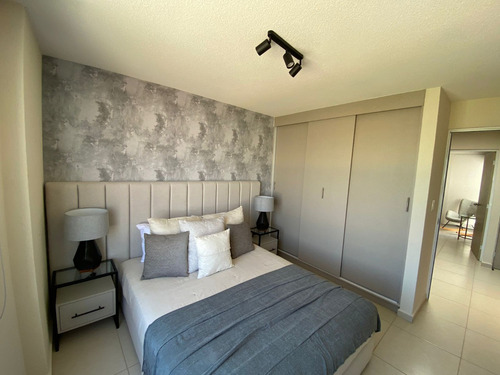Venta De Casa De 3 Habitaciones En Senderos, Tecámac, A 30 Minutos De Cdmx Ubicada En Fraccionamiento Cerrado Con Alberca