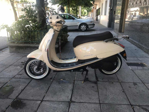 Scooter Beta Tempo 150