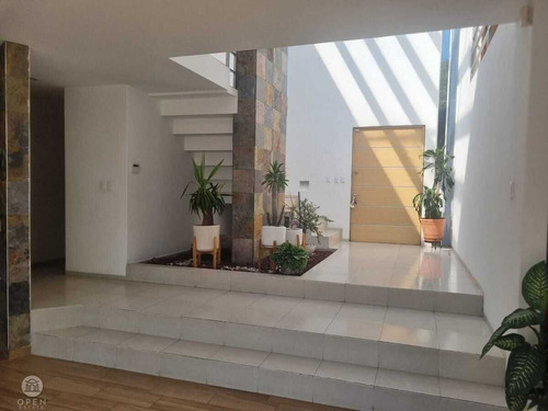 Renta Casa En Condado De Sayavedra