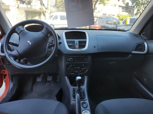 Imagen 3 de 12 de Peugeot 207