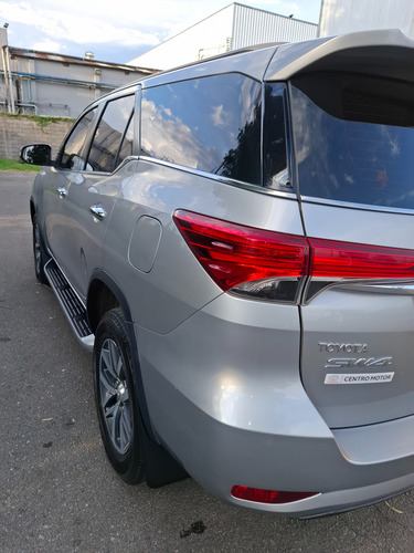 Toyota SW4 2.8 Srx 204Cv 4X4 7As At