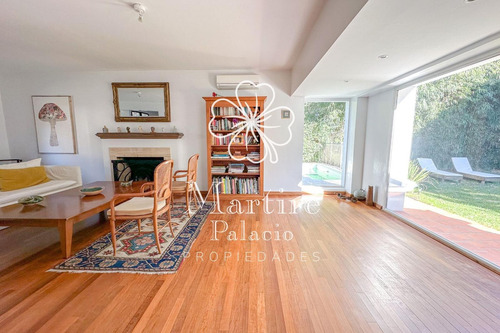 Casa En Venta, 5 Habitaciones, Punta Chica Dentro De Barrio Cerrado