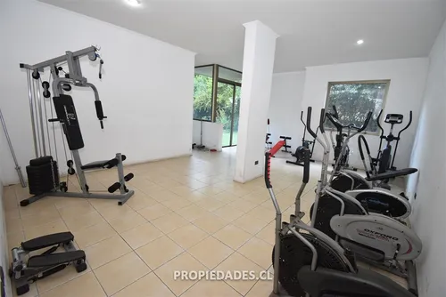 Departamento En Venta De 2 Dorm. En Las Condes
