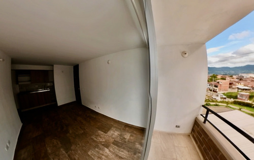 Imagen 20 de 20 de Apartamento Con Balcón Doble Cerca Al Parque Principal La Ceja