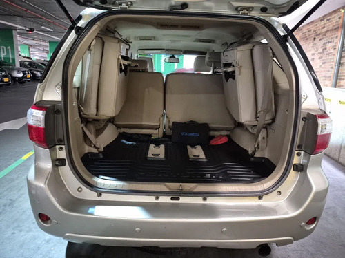 Toyota Fortuner 3.0 Sr5
