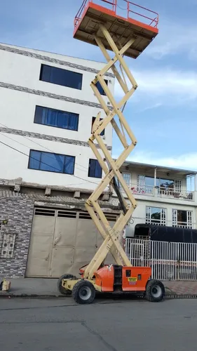 JLG 800 S