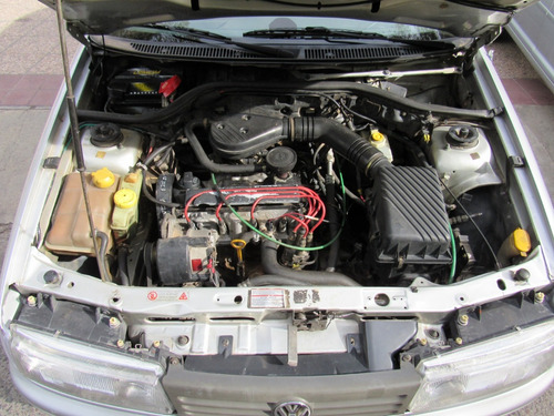 Volkswagen Pointer 1.8 Gli