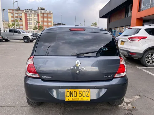 Renault CLIO STYLE 1.2 Night & Day
