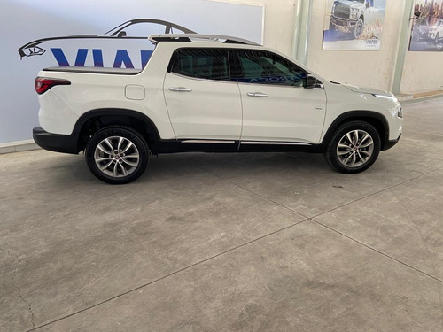 Imagem 3 de 12 de Fiat Toro Volcano 2.0 16v 4x4 Tb Diesel Aut.