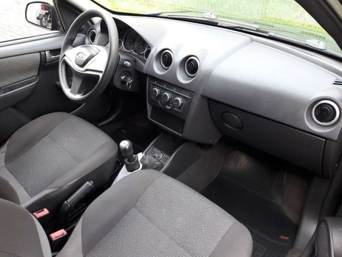 Imagem 7 de 9 de Chevrolet Celta