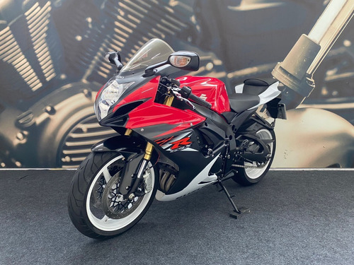 Imagem 3 de 9 de Suzuki Gsx R 750