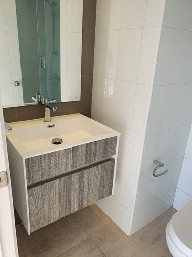 Imagen 13 de 22 de Se Vende Moderno Departamento A Pasos De U. Desarrollo