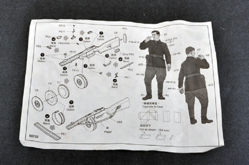 Tanquista Soviético Wwii - Trumpeter - 702 - Figuras 1:16