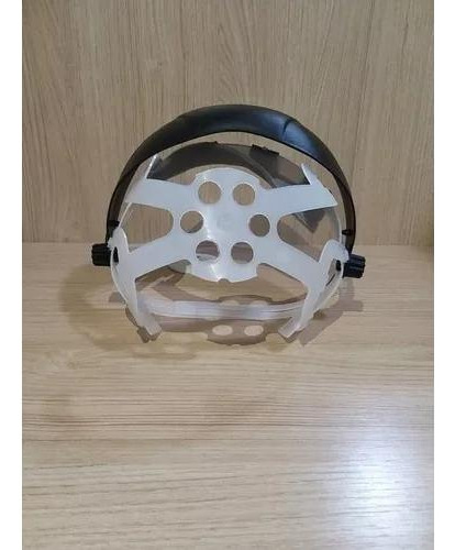 Máscara facial Ultra Master con oveja ajustable