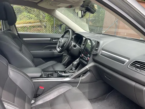Renault Koleos 2.5 Intens 4X4 Bose