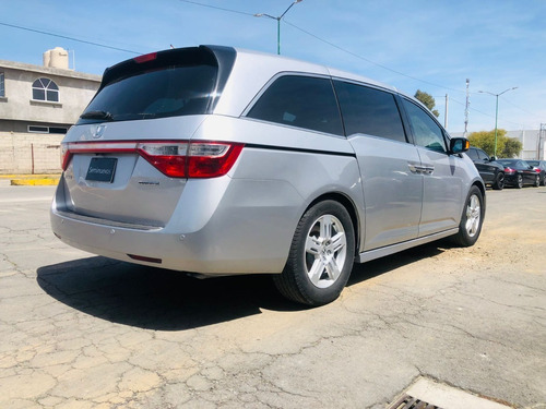 Imagen 8 de 13 de Honda Odyssey Touring 2011 Plata